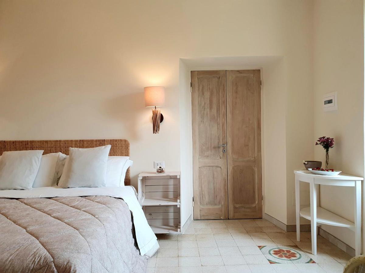 Agriturismo Di Charme Erbadoro Alvito Екстериор снимка